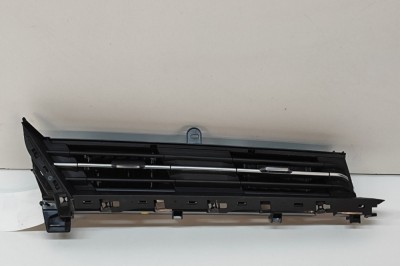 Gura de ventilație planșa de bord AUDI Q4 SUV F4B 2023 OEM: 89C820951A 28639015 foto