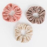 Elastice de par catifelate cu stras pentru copii, 3 buc, culori ecru, somon si maro, CMCLASS