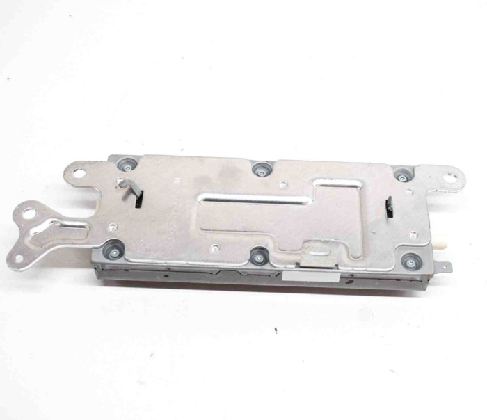 Alt modul de control TESLA MODEL 3 2022 OEM: 1079755-00-E 20411057