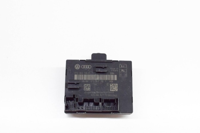 Modul de control ușă st&acirc;nga spate AUDI A5 Cabrio 8F7 2013 OEM: 8T0959795F,P10093886 | 20352618