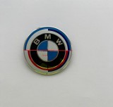 Emblema Capota BMW 74mm, Plastic + Silicon, Prindere 2 Picioruse, Aniversara