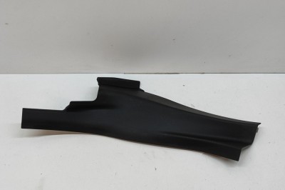 Ornament scaun st&amp;acirc;nga spate BMW iX1 U11 BEV 2023 OEM: 9462355 | 28088479 foto