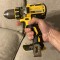 Masina gaurit si insurubat percutie Dewalt DCD790 18V brushless corp