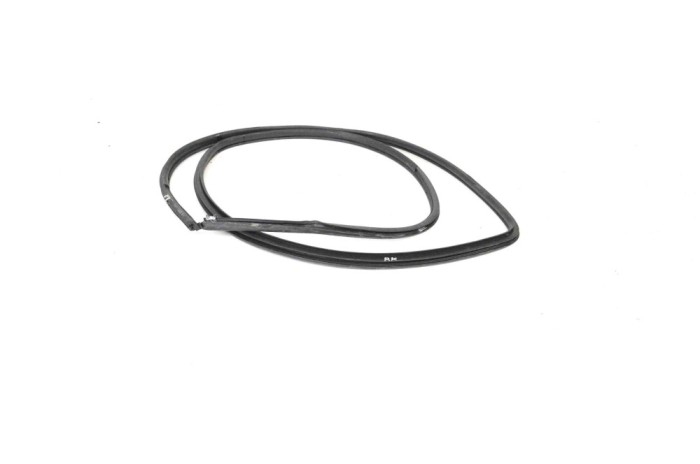 Garnitura ușă st&acirc;nga față LEXUS RX _U3_ 2007