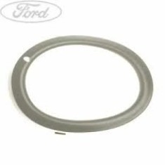 Rama proiector stg. Ford Mondeo II Garage AutoRide foto