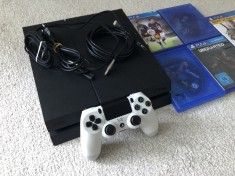PS4 PLAYSTATION 4 500GB 2MANETE + 5 JOCURI + CABLU HDMI
