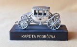 KARETA PODROZNA - trasura - caleasca - masinuta model vechi de epoca anii 1900 - jucarie din plastic