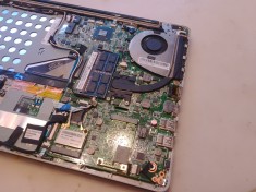 placa de baza laptop LENOVO ideapad U310 , i5 3rd gen , ddr3 ,functionala