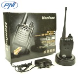 Resigilat : Statie radio UHF portabila PNI NF868 cu BT incorporat, 400&mdash;470MHz