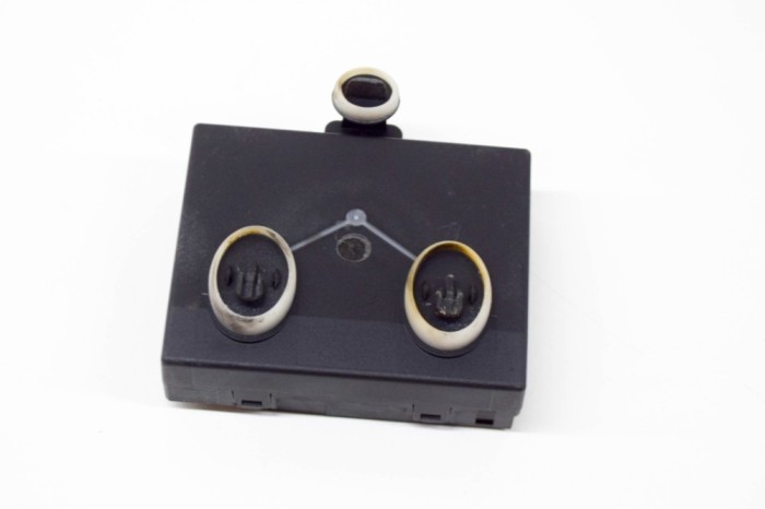 Modul de control ușă st&acirc;nga spate AUDI A6 4G2, C7, 4GC 2017 OEM: 4G8959795J,4G8959795G | 13562611