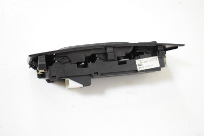 Buton geam ușă dreapta față TOYOTA COROLLA Verso ZER_, ZZE12_, R1_ 2005 OEM: 84820-0F010 2805649 foto