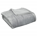 Cumpara ieftin HOMCOM Pătură Flanel 330 GSM Reversibilă Interior/Exterior 203x152x0.5 cm, Gri Deschis | Aosom Romania