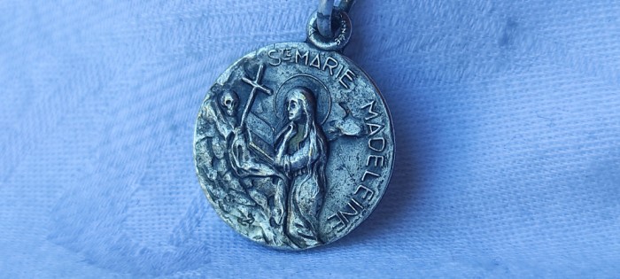 MEDALION SFANTA MAGDALENA 1900 = MARIE MADELEINE = APOSTOLUL APOSTOLILOR unic