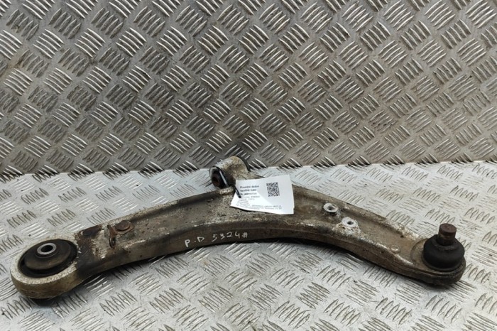 Braț inferior dreapta față MITSUBISHI LANCER VIII CY_A, CZ_A 2008 OEM: 4013A182 30187741