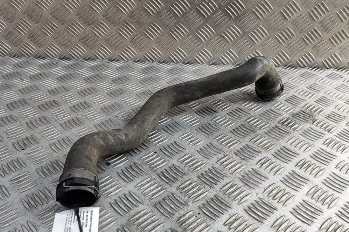 Furtun de lichid de răcire MERCEDES-BENZ E T-Model S213 2018 OEM: A2135015201 31027393