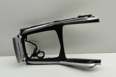 Ornament consola centrală BMW X5 G05 2022 OEM: 5569700,6899708 31257253 foto