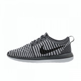 Pantofi Sport Nike W NIKE ROSHE TWO FLYKNIT