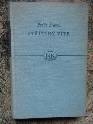 Stř&amp;iacute;brn&amp;yacute; v&amp;iacute;tr - Fr&amp;aacute;ňa &amp;Scaron;r&amp;aacute;mek foto