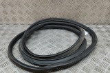 Garnitura de cauciuc haion PORSCHE MACAN 95B 2015 OEM: 95B827705D,95B.827.705.D 25381838