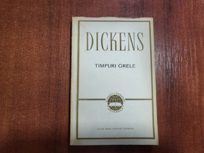 Timpuri grele de Charles Dickens foto