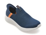Cumpara ieftin Pantofi sport SKECHERS bleumarin, ULTRA FLEX 3.0, din material textil