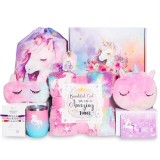 Set cadou, pentru fete, Unicorn, 9 piese, culori pastelate, include tot ce este necesar pentru a transforma orice zi intr-o poveste de basm