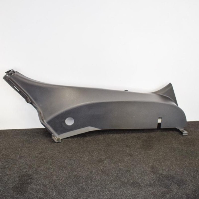 Ornament st&acirc;lp dreapta HYUNDAI i30 GD 2015 OEM: 85896-A600085895-A6000 3833078