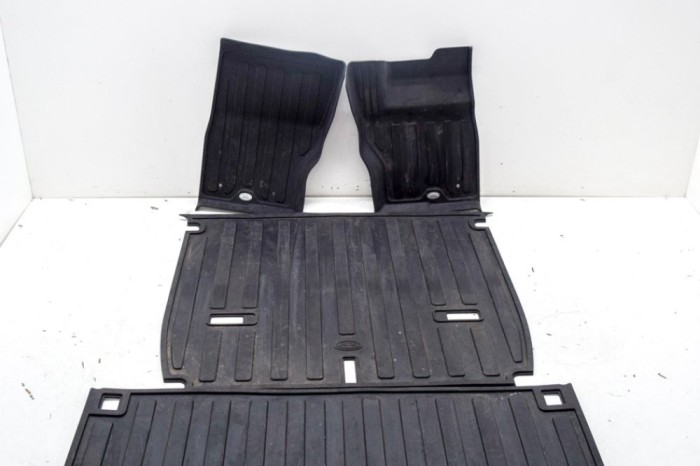 Set covorașe LAND ROVER DISCOVERY V L462 2021 OEM: MY4M-454A14-AA,VICPL150002,VICPL190001,MY4M-454A14-BA,MY4M-130A88-BA,MY4M-130B18-AA | 14886989