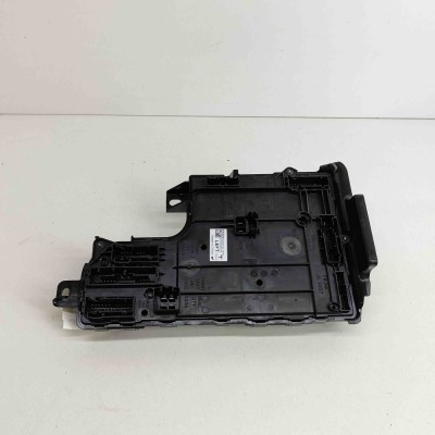 Modul de confort TESLA MODEL Y 2023 OEM: 1497847-39-D,1497850-00-D2,1670976-00-A 26290812 foto