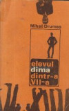 Elevul Dima dintr-a VII-a