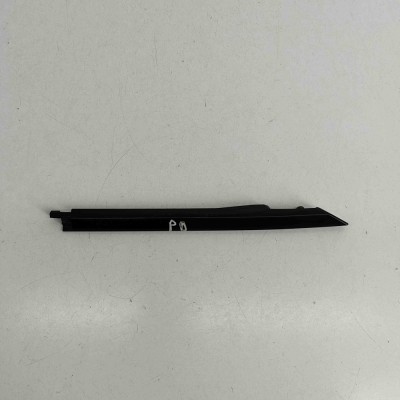 Chedar geam ușă dreapta față LAND ROVER RANGE ROVER VELAR L560 2018 OEM: J8A2-21446-AC foto