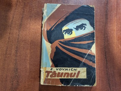 Taunul de E.Voynich foto