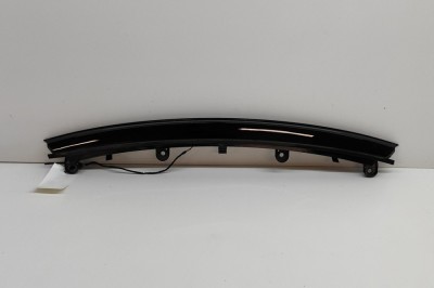 A treia lampa de fr&amp;acirc;nă JAGUAR I-PACE X590 2019 OEM: J9D3-13A613 22854097 foto