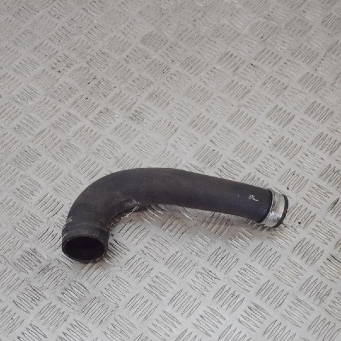 Furtun intercooler st&acirc;nga PORSCHE CAYENNE 92A 2013 OEM: 7L5145833D 2479751