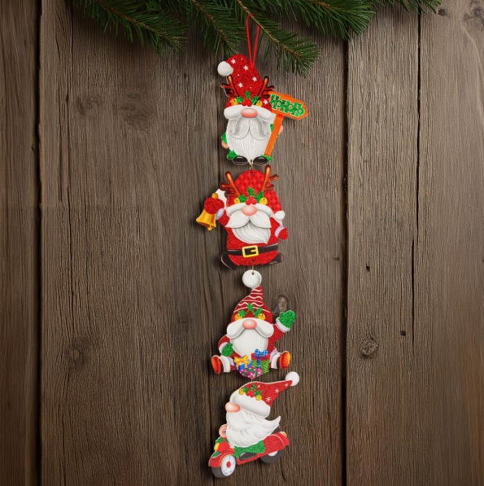 Decorațiune suspendabilă tip spiriduș &ndash; 75 cm &ndash; design scandinav