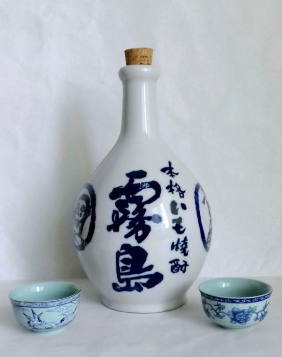 Set japonez de sake - tokkuri si ochoko