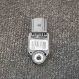 Senzor de impact st&acirc;nga spate TOYOTA AURIS TOURING SPORTS _E18_ 2014 OEM: 89831-02150 | 4175456