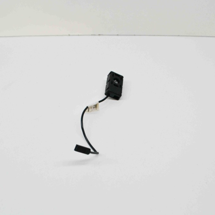 Amplificator de antena TESLA MODEL 3 2021 OEM: 1509420-00-B