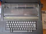 Masina de scris electrica de productie germana Sigma SM 8400