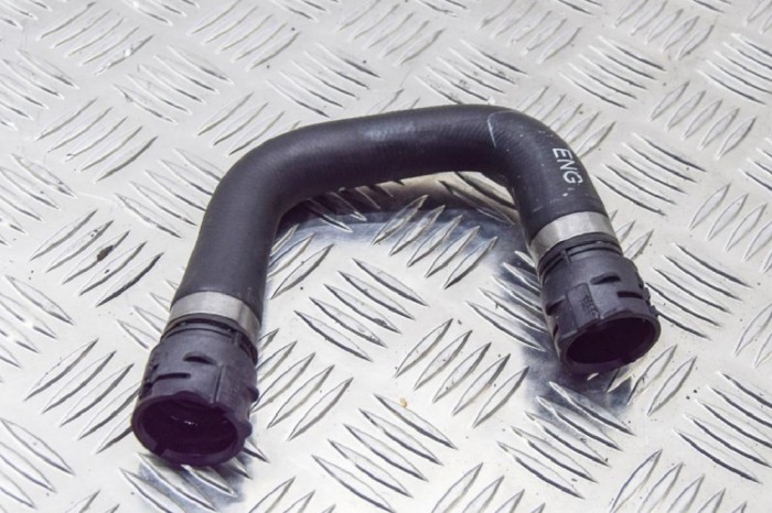 Furtun de lichid de răcire LAND ROVER RANGE ROVER EVOQUE L538 2020 11528881