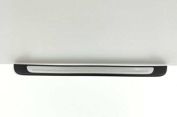 Ornament prag st&acirc;nga față AUDI Q2 GA 2020 OEM: 8V4853491M 30666342