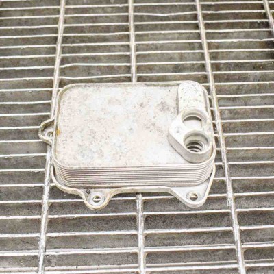 Răcitor de ulei AUDI A3 8P1 2006 OEM: 03C117021E,03C115111D foto