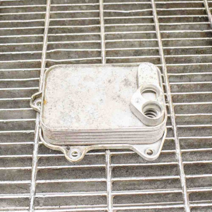 Răcitor de ulei AUDI A3 8P1 2006 OEM: 03C117021E,03C115111D