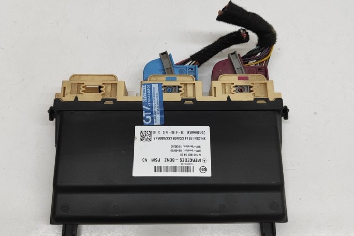 Unitate de control scaun st&acirc;nga față MERCEDES-BENZ M W166 2013 OEM: A1668203426 | 32092652