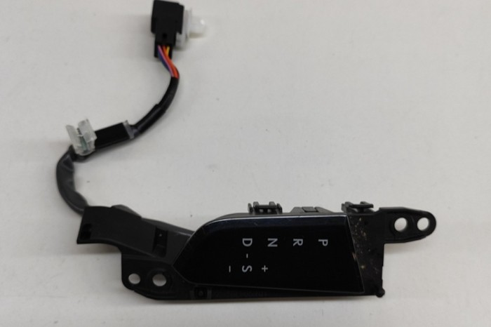 Indicator de schimbare a treptelor de viteză LEXUS UX _AA1_, _AH1_, _MA1_ 2019 OEM: 35978-76040 23169751