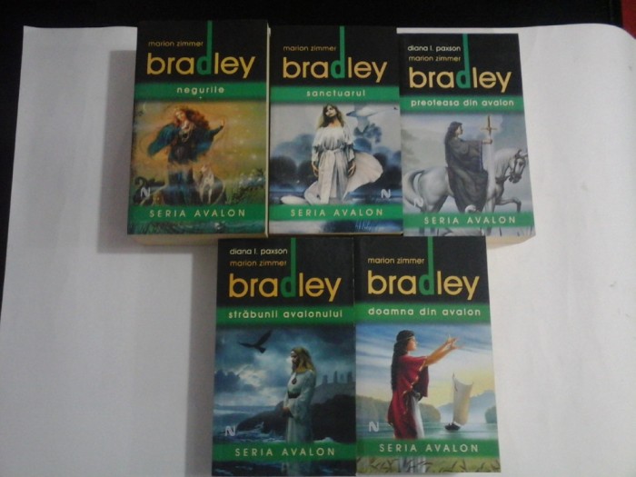 Seria AVALON - Marion Zimmer BRADLEY - 5 volume