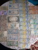 PENTRU COLECŢIONARI ŞI PASIONAŢI DE BANCNOTE VECHI.