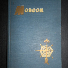V. Tchernov - Moscou. Guide du touriste etranger (1961, ed. cartonata, cu harti)