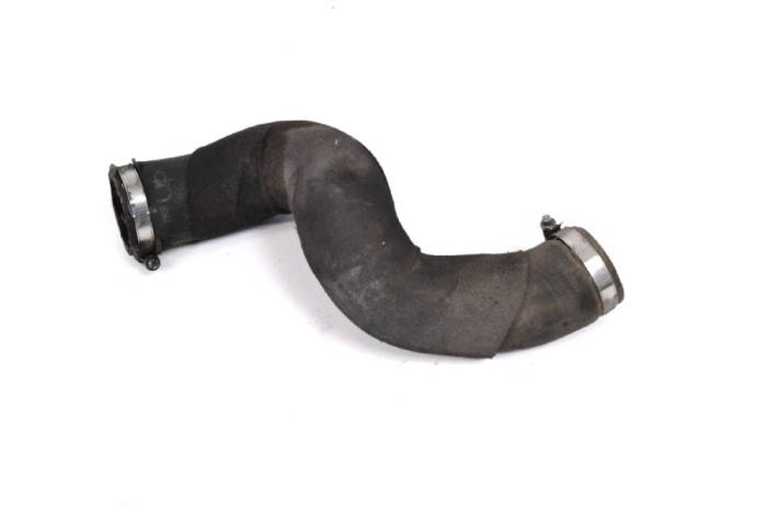 Furtun intercooler AUDI Q5 8R 2010 OEM: 8R0145737H 11709915