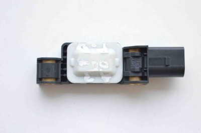 Senzor de impact dreapta față AUDI A3 8P1 2004 OEM: 4B0959643E | 1520798 foto